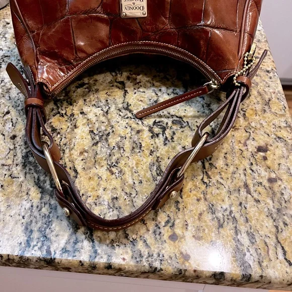 EUC Authentic Dooney&Bourke Croc Leather Handbag 8.5X15 - Picture 4 of 7